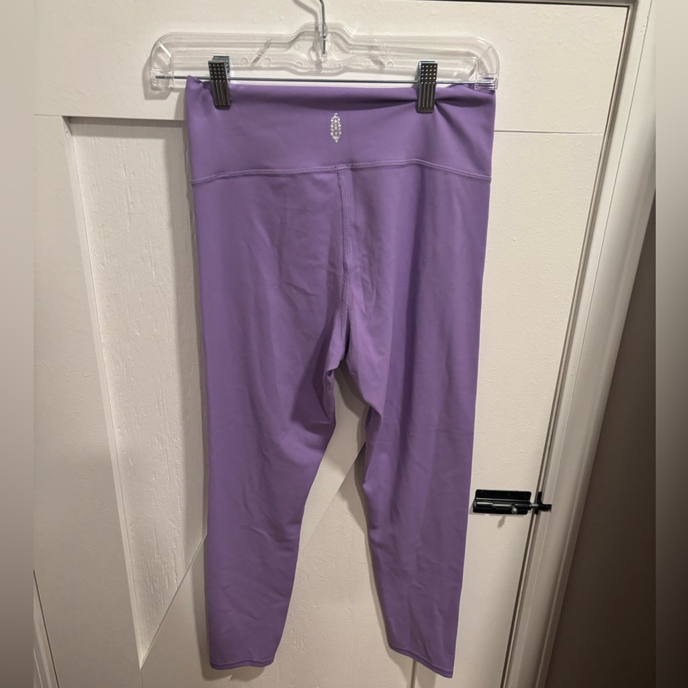 NWOT FP Movement Never Better Leggings